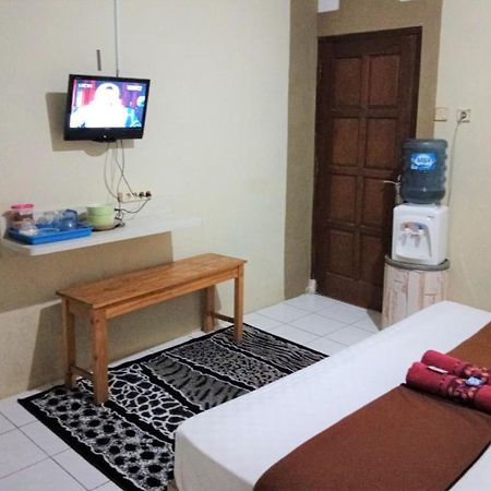 Penginapan Rudi Syariah Bantul Exterior foto