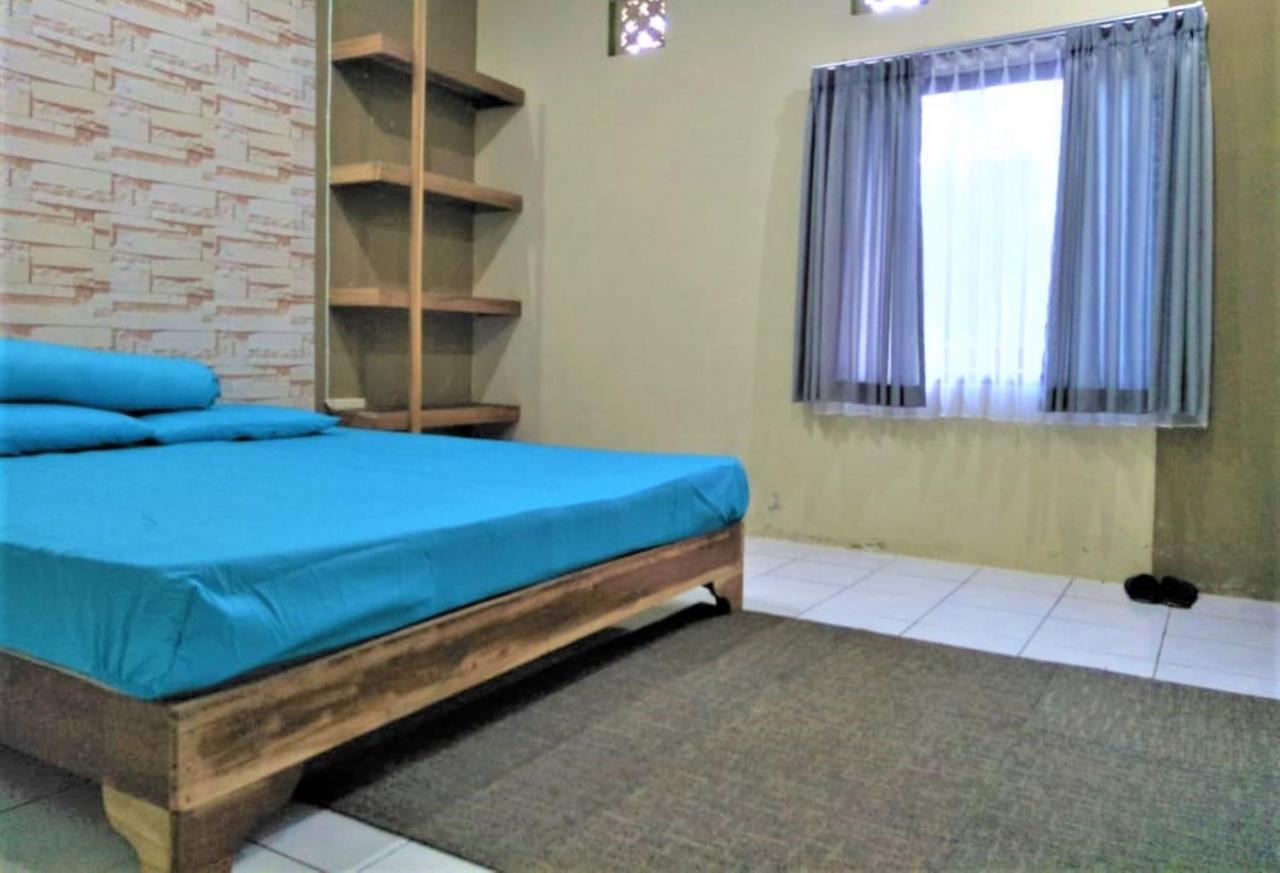 Penginapan Rudi Syariah Bantul Exterior foto